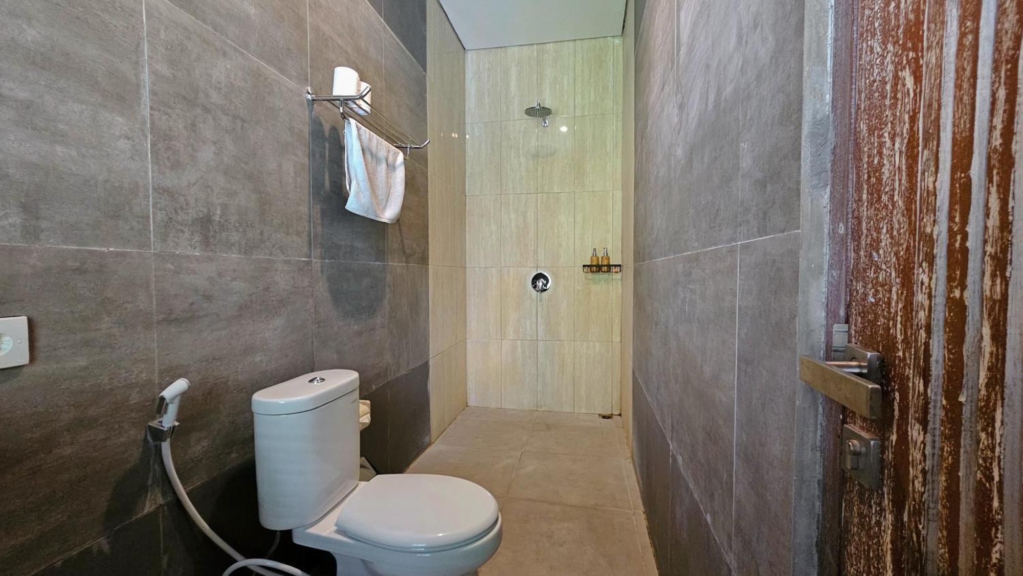 Lj Villa Canggu Oda fotoğraf